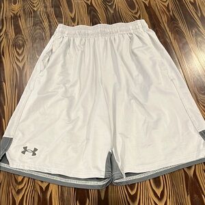 Under Armour Gray and Silver Athletic Shorts Lightweight Breathable